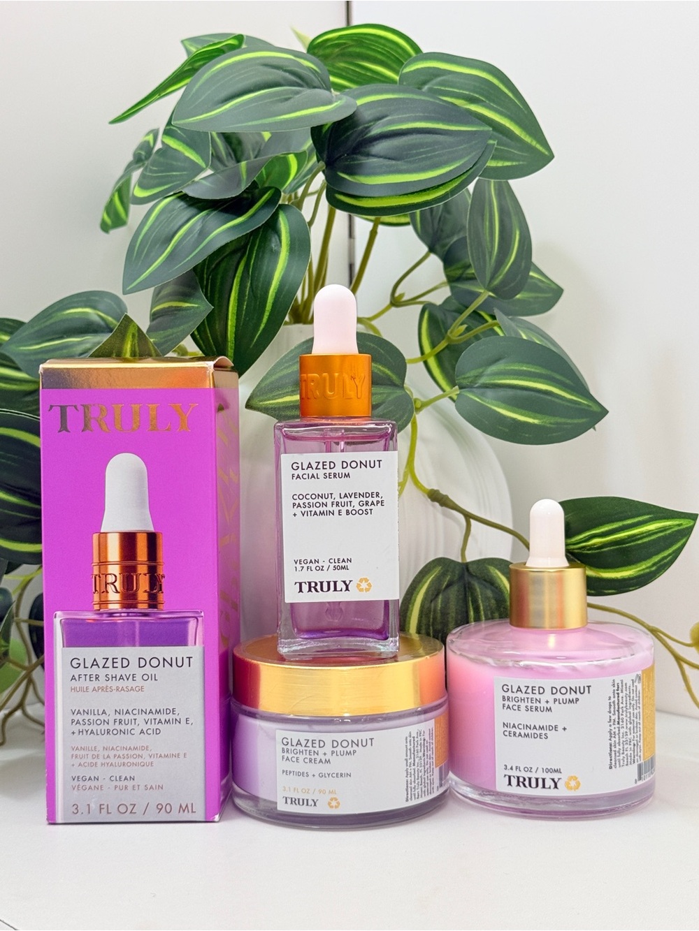 TRULY Glazed Donut Skincare Set in New & Unopened